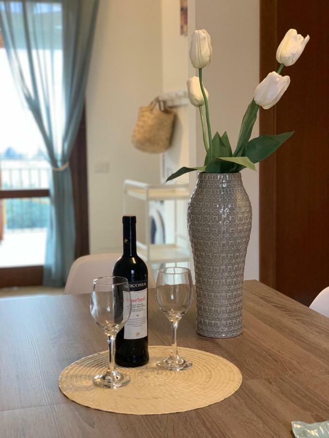 Stella Dei Venti Villa Кастелуцо Екстериор снимка